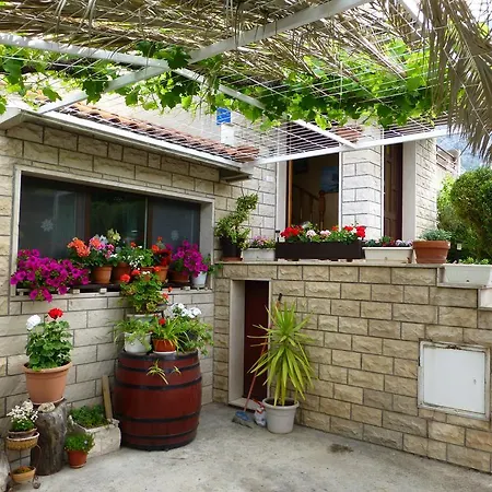 Mador Apartment Makarska