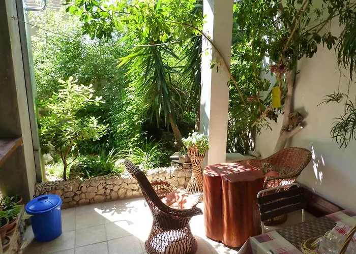 玛佐别墅旅馆 公寓 *