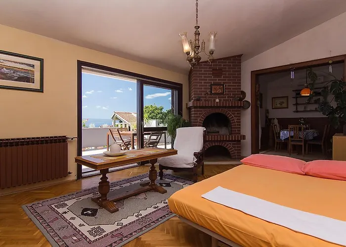 玛佐别墅旅馆 公寓 马卡尔斯卡