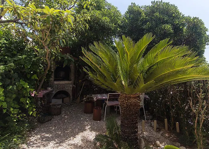 Mador * Μακάρσκα